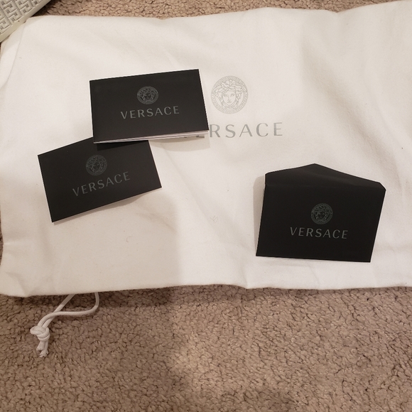 Versace mens sneakers - Picture 9 of 11